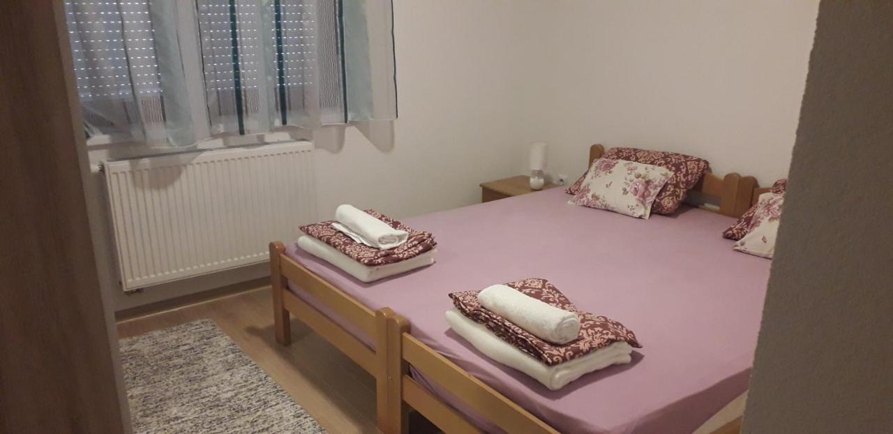 Apartman Medina Bihać Exteriör bild